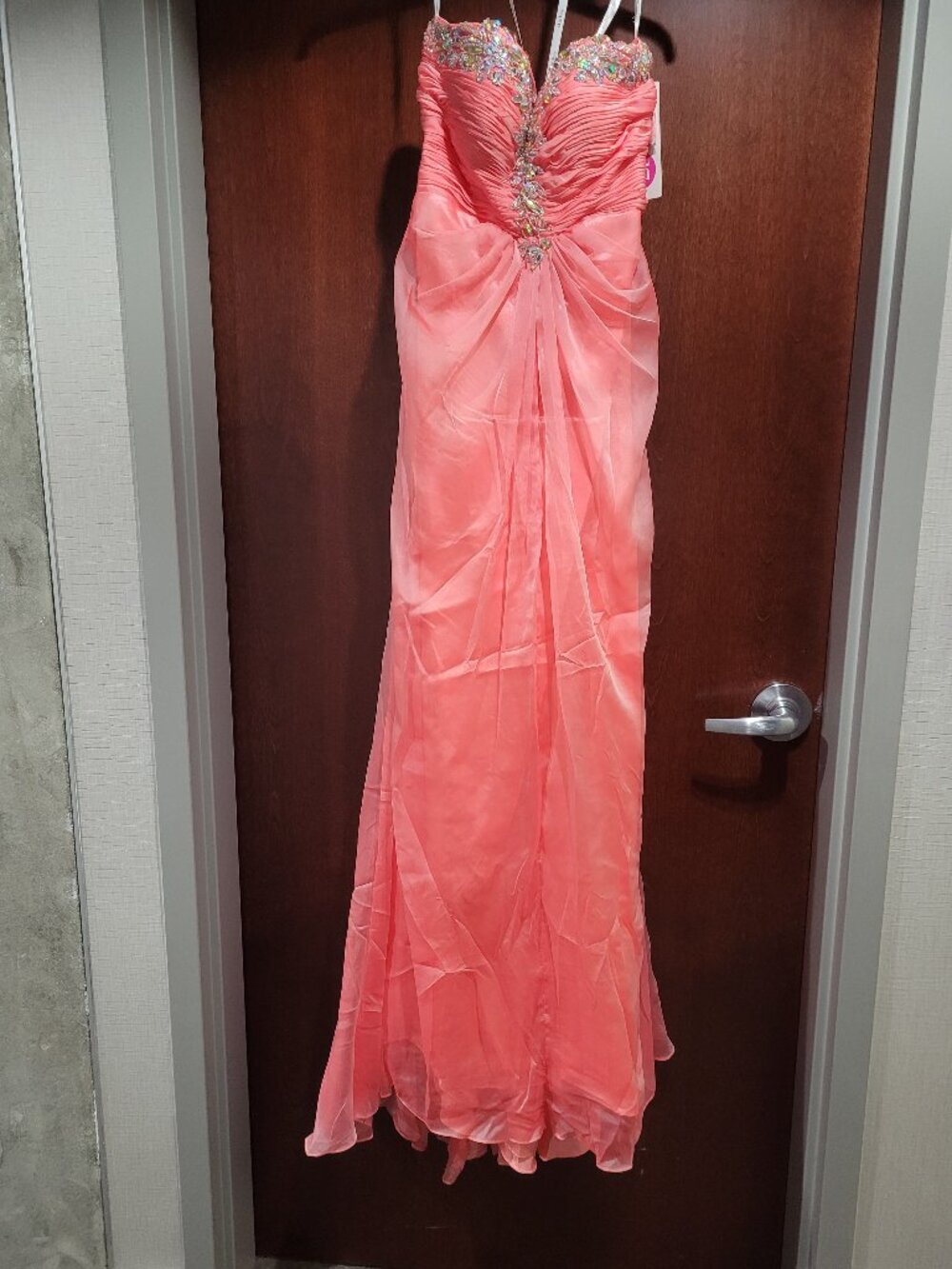 Studio 17 12347 Size 8 Coral Pink Prom Dress